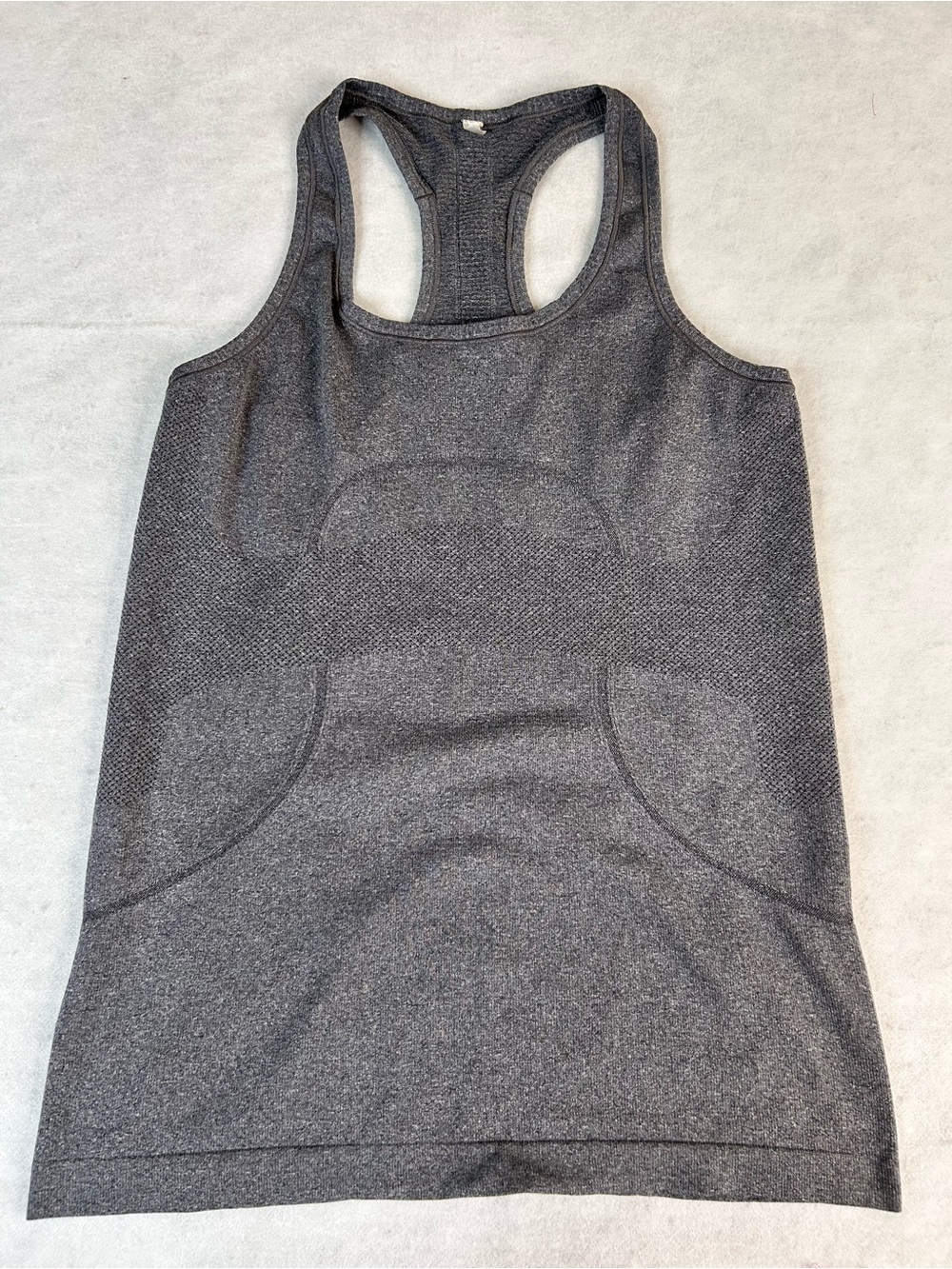 Lululemon Swiftly Tech Racerback Tank Top 2.0 Women’s Size 8 Gray